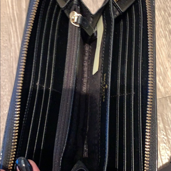 Kate Spade wallet - Picture 2 of 2
